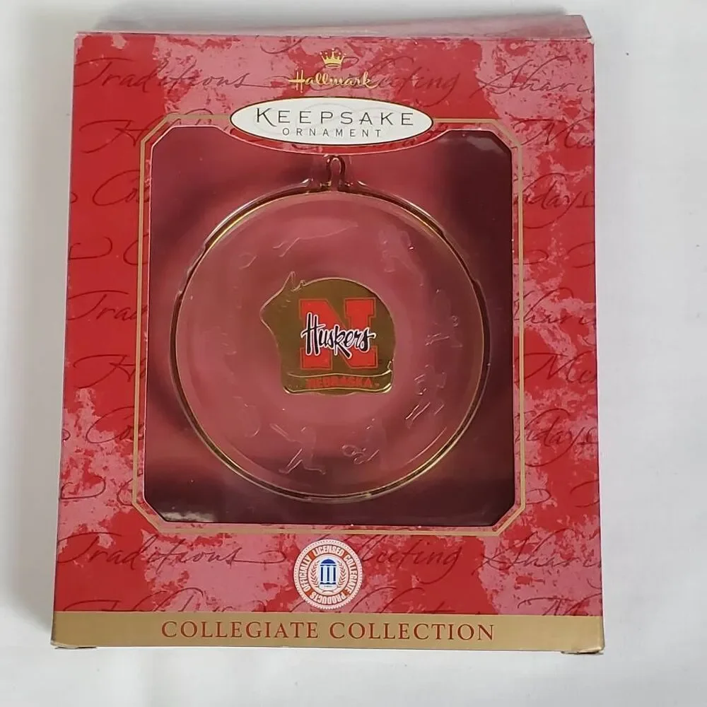 2000 Hallmark Keepsake Ornament Nebraska Huskers Collegiate Collection – Glass &